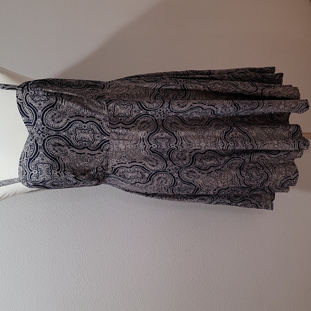 TORRID M/L PAISLEY MIDI CHALLIS TANK DRESS BLUE BANDANA PRINT MINIMALIST SIZE 00 - Picture 1 of 11